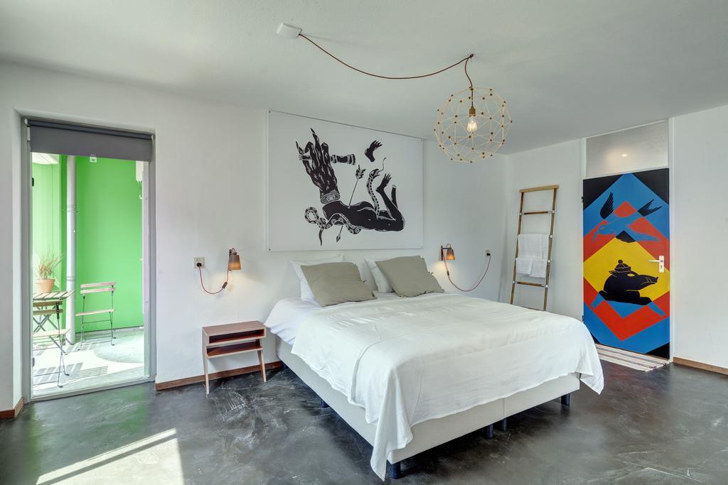 Bed And Breakfast Zuid Oost Heesterveld / Bnb Zoh Амстердам Стая снимка